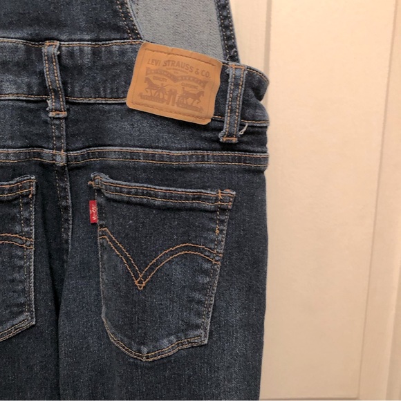 🌻Girls’ size 14 Levi’s stretch denim bib overalls w/red & white straps - Picture 10 of 10
